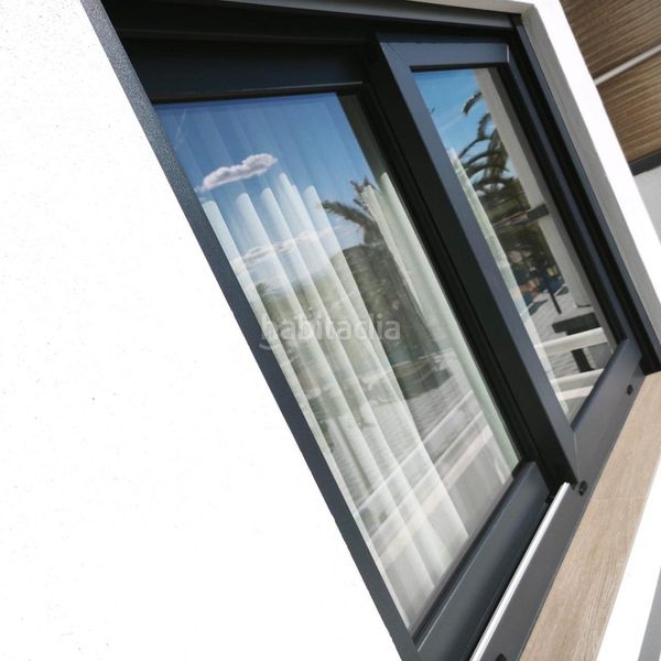 Foto cfb28fba-84e5-42df-b66d-6445ed2f1a0a. Apartament amb calefacció a pueblo de Cullera Cullera