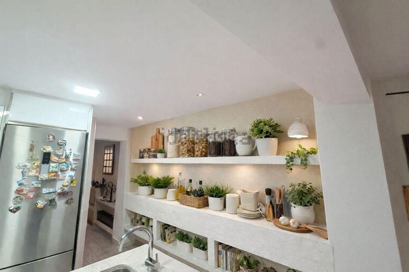 Foto 1489871b-3632-42c6-9883-2b73d0fef589. Apartamento en Barrio Benicalap Valencia