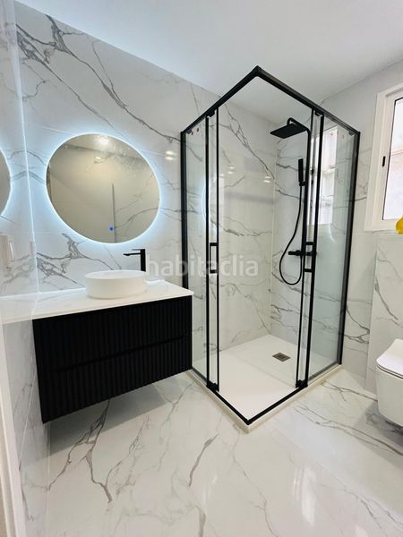 Foto 56dec2da-8c3a-4afe-a206-9f972ed7921c. Apartament a Mont Olivet Valencia
