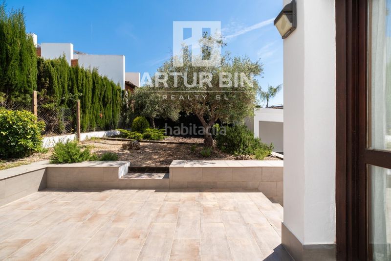 Foto c531f1ee-4f8d-47cc-8f2b-83e33369857f. Casa amb aparcament a El Bosque Chiva