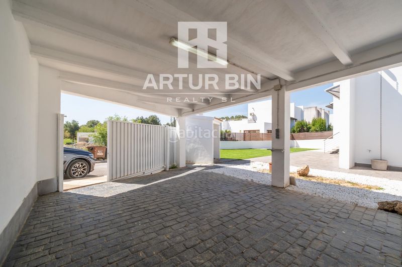 Foto e8786112-2321-4b75-9121-3056aa069f79. Casa amb aparcament a El Bosque Chiva