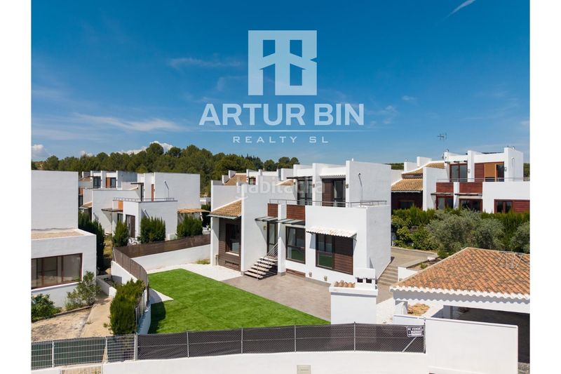 Foto fbd6e9ea-955c-43fa-8a7e-ec6b7a28846f. Casa amb aparcament a El Bosque Chiva