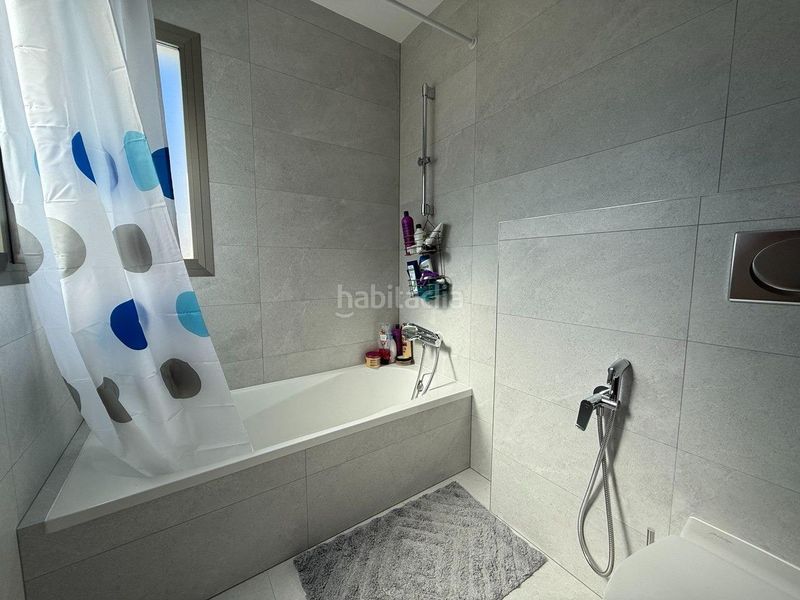 Foto aa1f0b41-edc7-4016-b561-103d64183270. Lloguer casa adossada amb aparcament piscina a Alginet