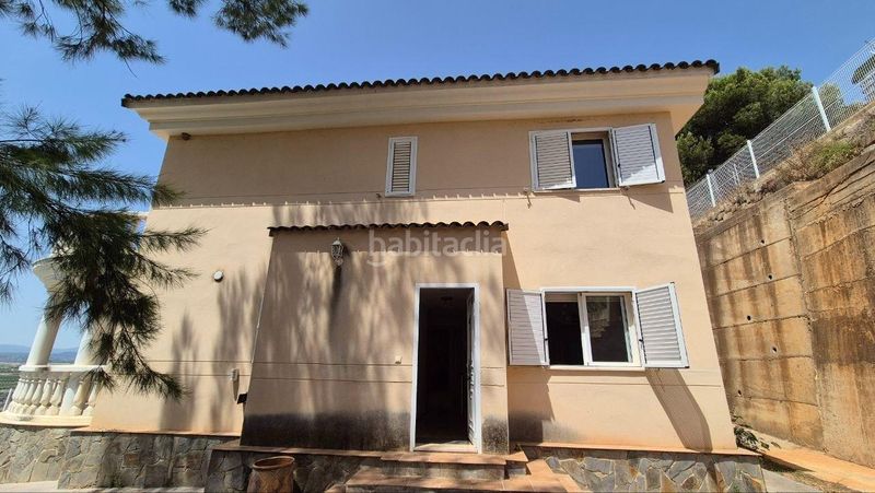 Foto 81b2a1d4-17a0-4150-aa7b-3d54fc53ab1d. Casa en Cumbres de Calicanto Torrent