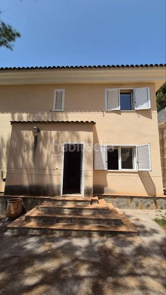Foto b6ac2301-2c32-4d38-b6ab-d1c2f090f90e. Casa en Cumbres de Calicanto Torrent