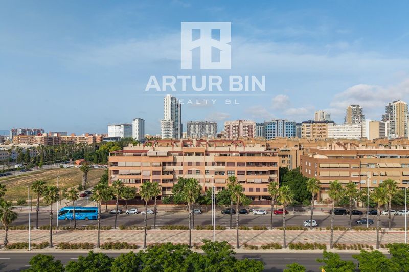 Foto 4e157dd6-999d-492e-ba03-a18592016ac1. Àtic amb calefacció aparcament piscina a Barrio de Campanar Valencia