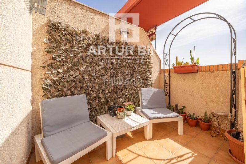 Foto 50d7a38c-00d4-4ae7-9307-27c0d9cb5218. Àtic amb calefacció aparcament piscina a Barrio de Campanar Valencia