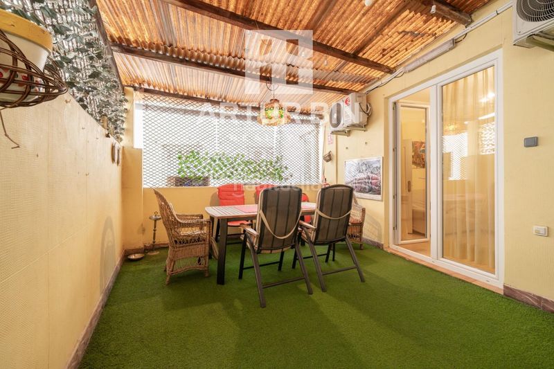 Foto 5b28aa96-0233-495a-8e3e-e2736123ef10. Apartament a El Mercat Valencia