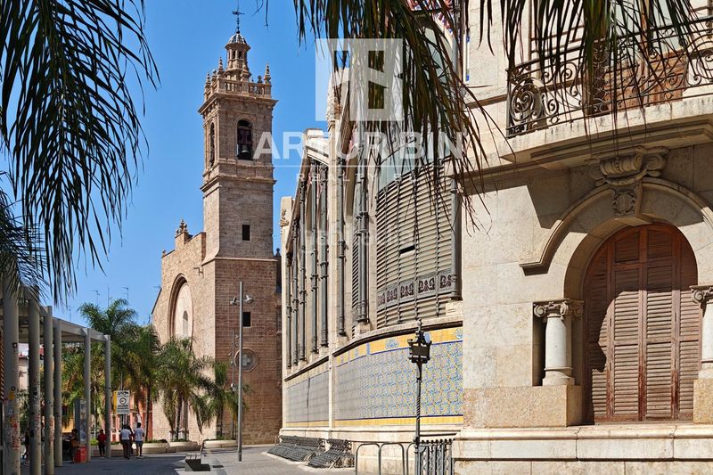 Foto 5c682fa2-6b74-47ec-aed7-f507db2aad48. Apartament a El Mercat Valencia