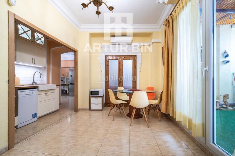 Foto a71cf1ee-43d8-4825-b5f4-37057e5155a2. Apartament a El Mercat Valencia