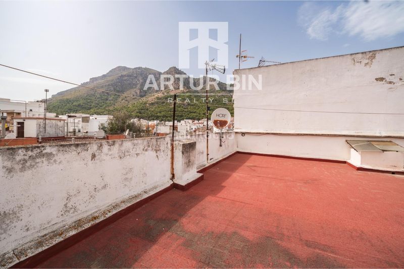 Foto 83e5a438-e3b7-40d9-b6f3-53f366160327. Pis a Tavernes de la Valldigna