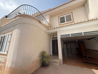 Casa a schiera in Polinyà de Xúquer
