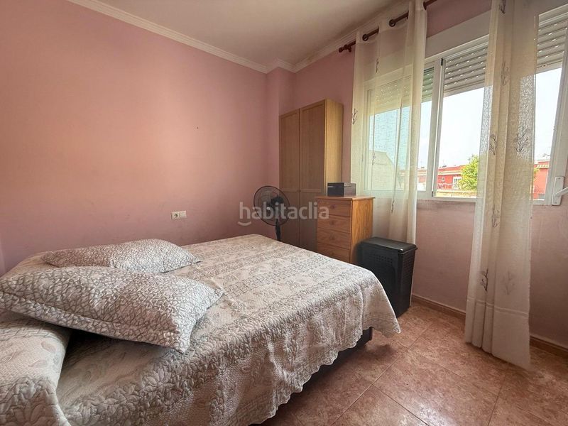 Foto 5d8c2592-1afc-4dbd-a055-a8a42d802ee2. Casa adossada amb aparcament a Polinyà de Xúquer
