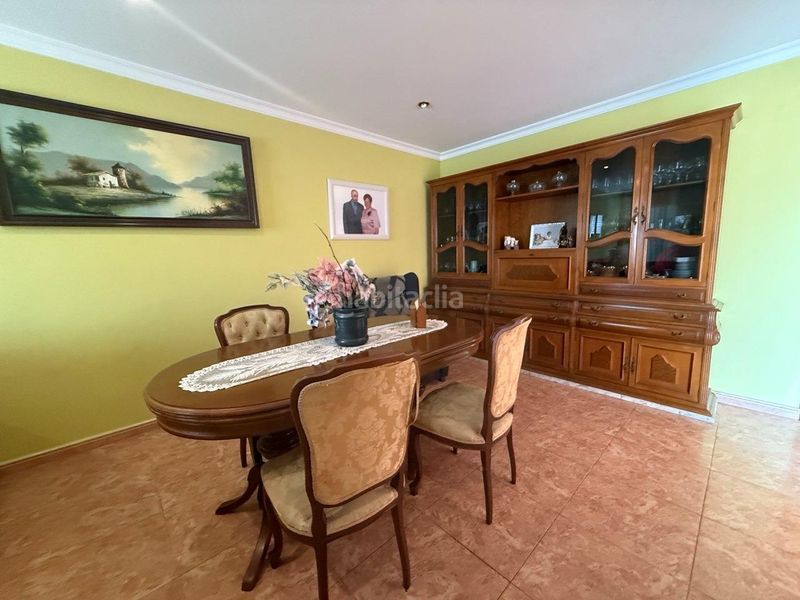Foto aa8d289e-9bb0-40bf-88db-9a2e13f32b76. Casa adossada amb aparcament a Polinyà de Xúquer