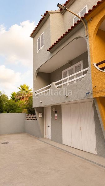 Foto 00219217-a04c-47b7-9e24-236ef710d85e. Casa a Bega de Mar Sueca