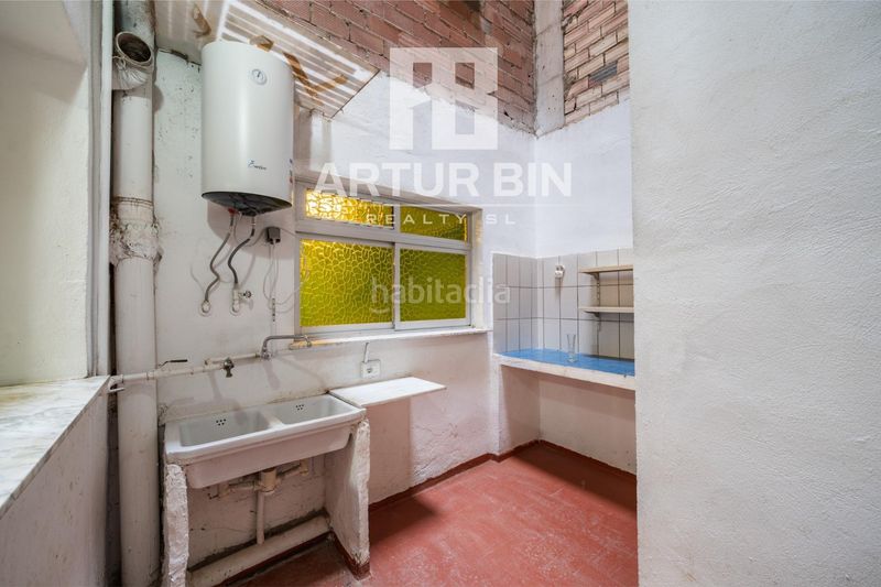 Foto ad0de6e5-32ce-46c4-b647-78e9ce0c852d. Pis a El Mercado Manises