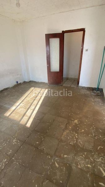 Foto 4a2fd079-1111-4b5c-be4b-f60171589ba4. Pis a Carcaixent