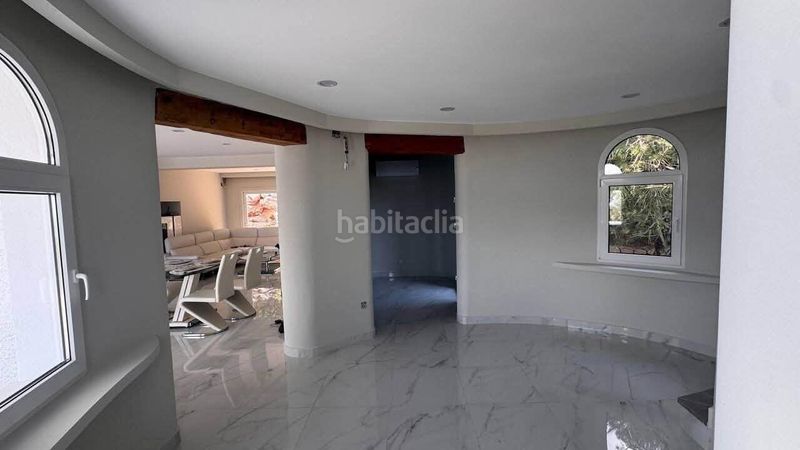 Foto a45a247c-082d-49c4-903d-4a39139937e7. Casa amb aparcament piscina a Mascarat Altea