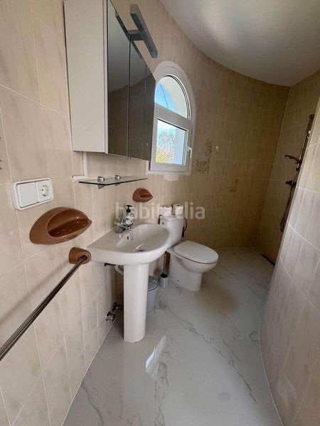 Foto f8c8290a-acca-416c-b07f-d756f161fa6c. Casa amb aparcament piscina a Mascarat Altea