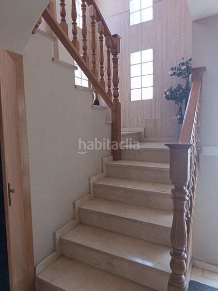 Foto b823336b-5707-45b1-813f-6b3f349bb0da. Casa amb calefacció aparcament a Moncada