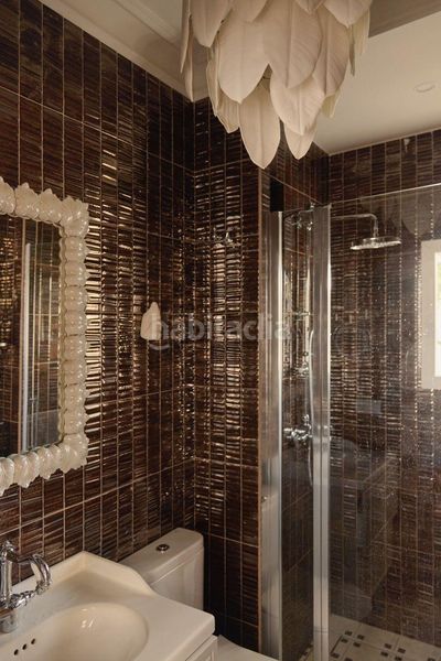 Foto e267c992-fa09-4559-bf14-13ead4849802. Casa amb calefacció aparcament piscina a Urbanizaciones Llíria