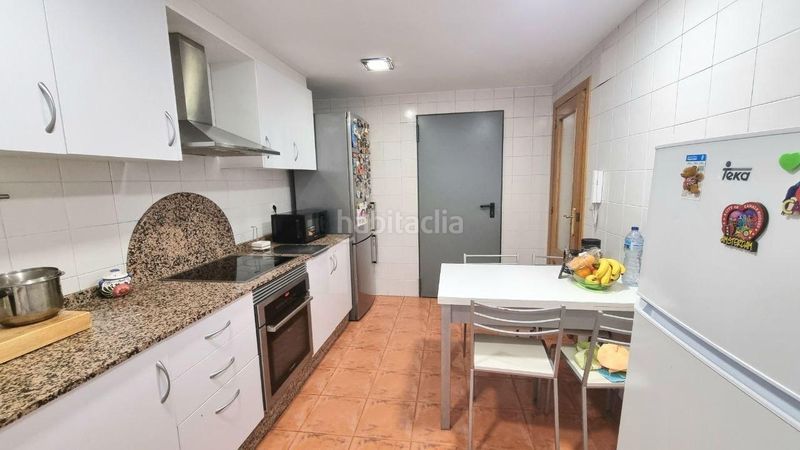 Foto 7bd2cd1d-ceec-416a-9b1e-cd6350ea7b28. Casa adossada amb aparcament a Zona Alta Puçol