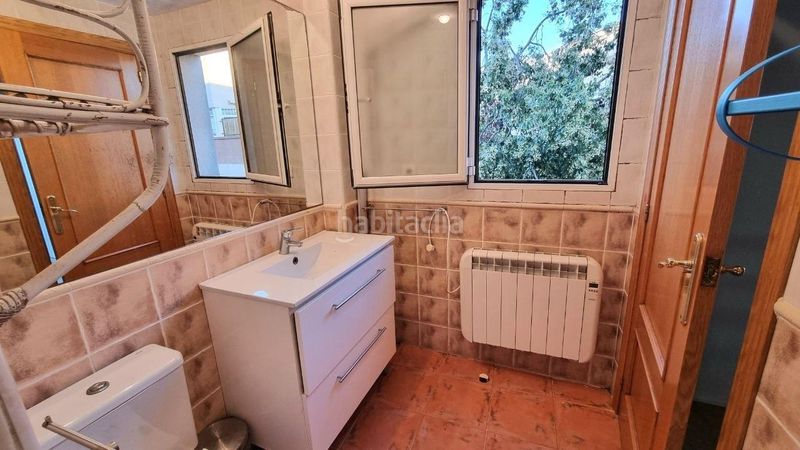 Foto 83711e0a-99b8-4845-bc3f-3956d8d16b92. Casa adossada amb aparcament a Zona Alta Puçol