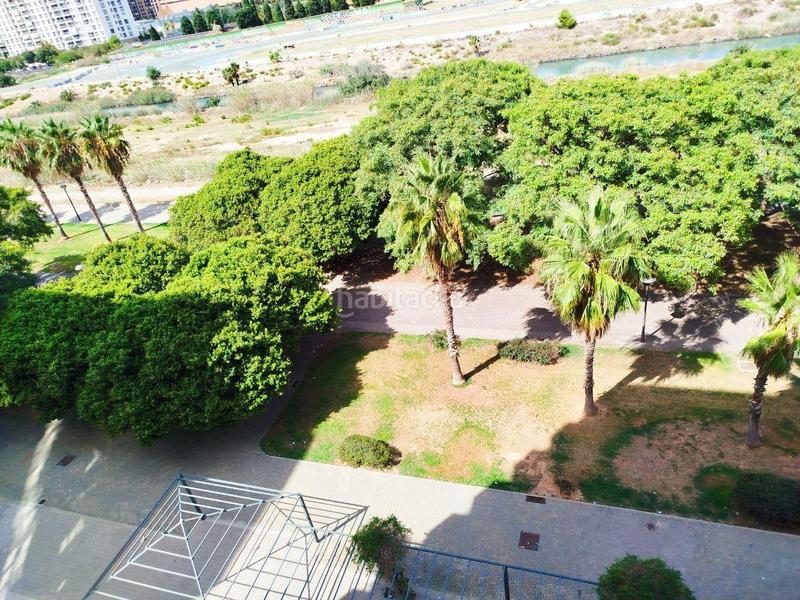 Foto 12ab8ff1-b012-4db6-b7b0-8a61c5293f44. Apartment with parking in La Punta Valencia