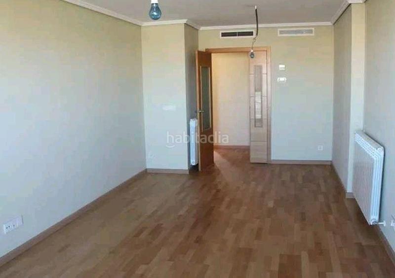 Foto e1d46194-3285-46a5-9f22-2262d05dc63c. Piccolo appartamento con parcheggio in La Punta Valencia