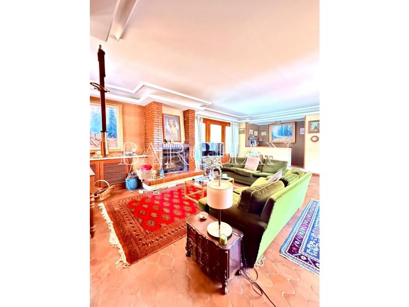 Foto 6a5aad52-5f34-489f-a2da-222557825275. Haus mit parking pool in Bonanza Boadilla del Monte