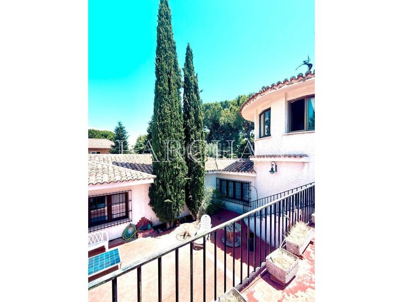 Foto b3956d4b-6d33-48ba-b5e6-8bde9dd73baa. Haus mit parking pool in Bonanza Boadilla del Monte