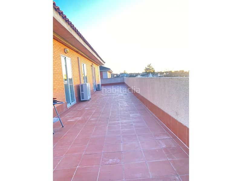 Foto 5a37893d-144e-4723-8eaa-b0705cc23999. Penthouse with parking in Centro Villaviciosa de Odón