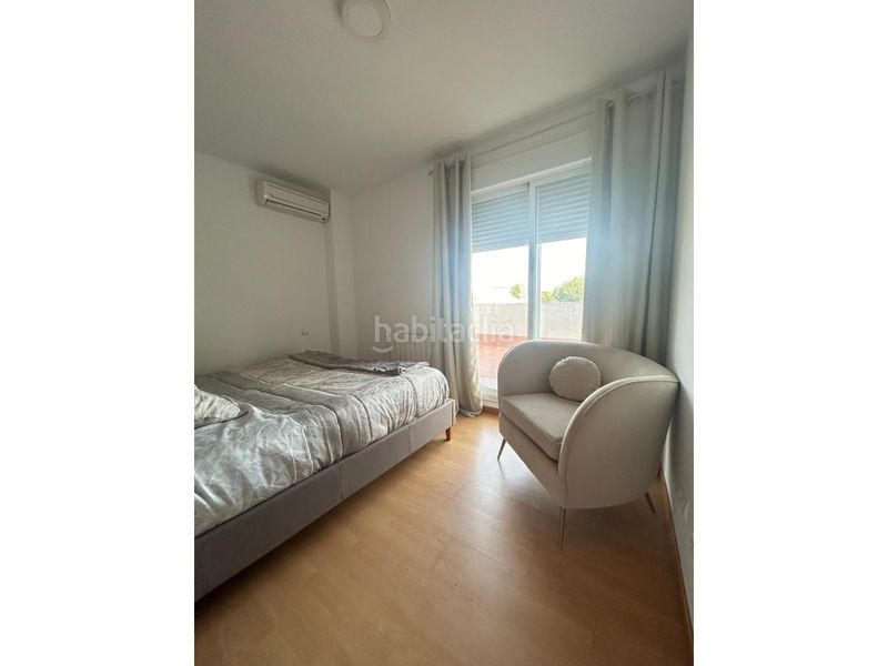 Foto b744e5f6-1aa0-495b-9ef7-57322615b229. Penthouse with parking in Centro Villaviciosa de Odón