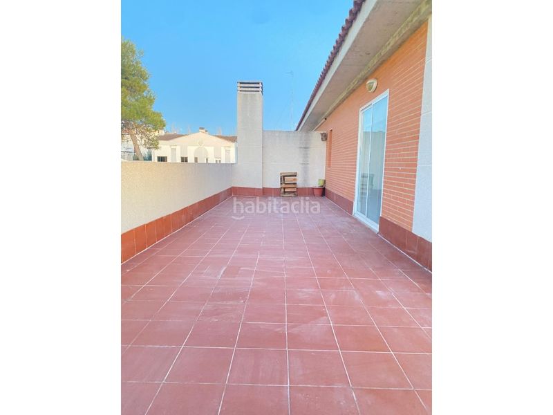 Foto be4c267e-d3df-4419-a78e-c9a068e24c17. Penthouse with parking in Centro Villaviciosa de Odón