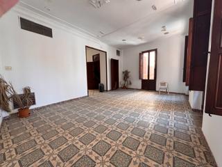 Casa aparellada  Carrer la tanda. gran oportunidad en burriana! casa pareada esquinera en venta