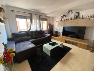 Pis  Carrer almesies. Luminoso piso de 2 habitaciones con garaje y trastero