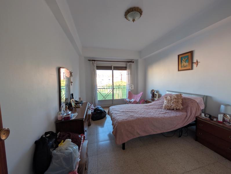 Foto 2a11ab4b-ab16-4219-bd14-472ee8e9190d. Flat with heating in Ensanche - Río Jucar Castellón de la Plana