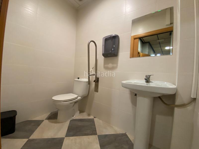 Foto 2a4b5508-8cbe-4c67-9f47-83e7f7fb46fd. Local comercial a Avenida Alemania-Italia Villarreal / Vila - real