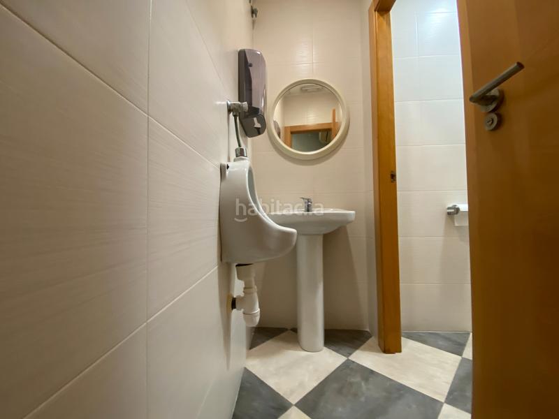 Foto 9d6c2f46-c470-427d-8167-40fd3d68012a. Local comercial a Avenida Alemania-Italia Villarreal / Vila - real