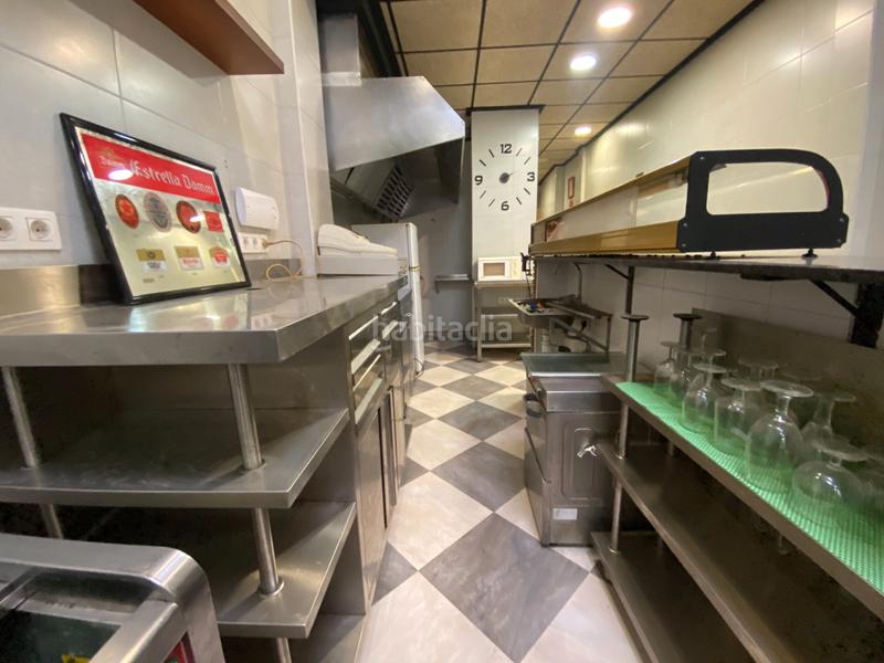 Foto d70853c0-1d8e-41ec-bb89-77a05b592eb0. Local comercial a Avenida Alemania-Italia Villarreal / Vila - real