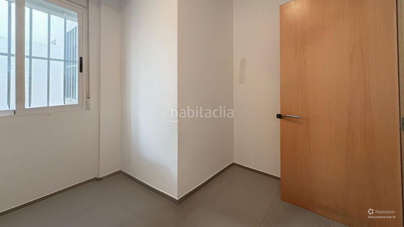 Foto 66704459-33d7-45d0-908e-f452b2311669. Planta baja piso en venta en calle gravina en Chilches