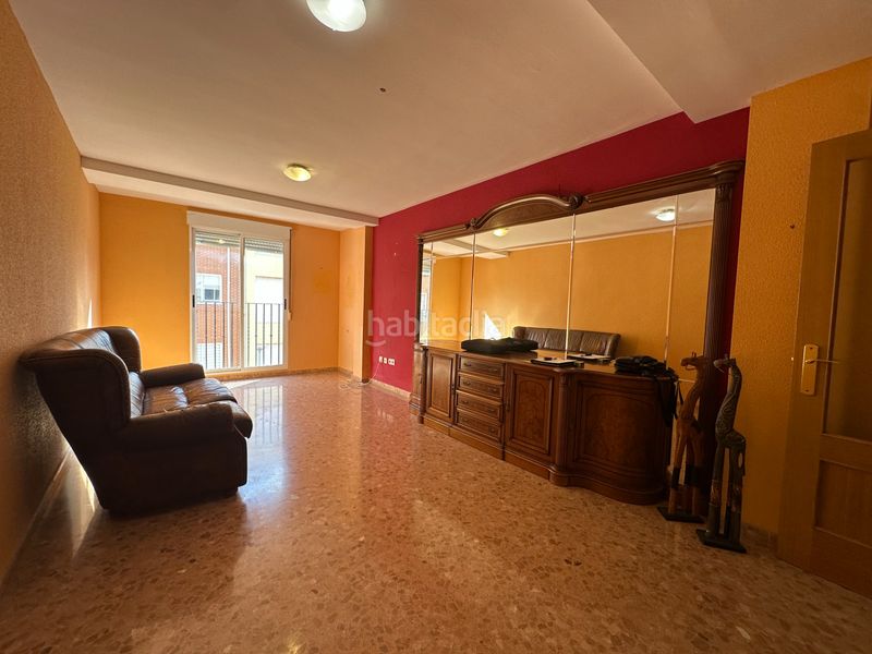 Foto 7008bd30-6e1a-48e2-95fd-5cc249fcec4f. Pis amb calefacció aparcament a Onda