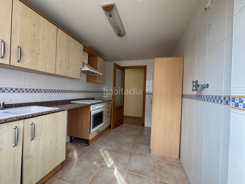 Foto 9838fad8-8768-4704-9d10-631d2a8a13c1. Pis amb calefacció aparcament a Onda