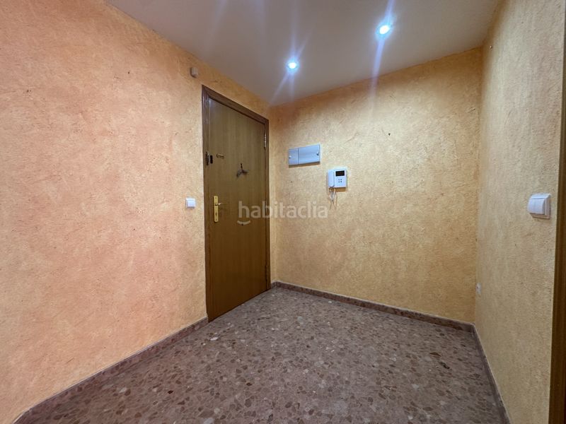 Foto 9878eafd-f253-40bd-a348-2deacd348a0a. Pis amb calefacció aparcament a Onda