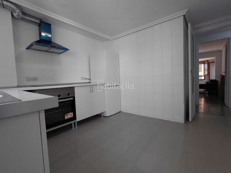 Foto 2115ea8d-f893-4865-9f1a-4e3bd49de6bd. Rent flat in Centro Almazora / Almassora