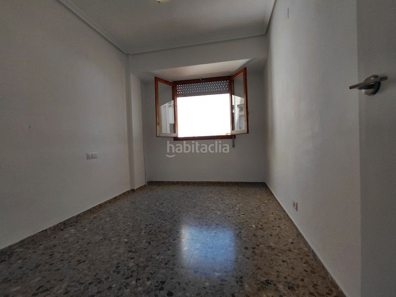Foto 7118c47e-28d0-46b3-882a-b41fea354aa7. Rent flat in Centro Almazora / Almassora