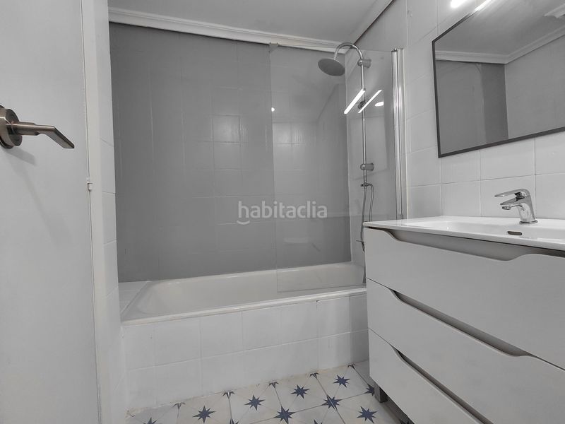 Foto efb5f396-b643-441b-ba31-d841e827d209. Rent flat in Centro Almazora / Almassora