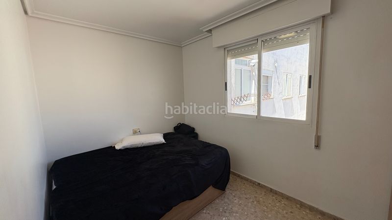 Foto f831cd9d-7ce7-4e67-9bd7-fb47085a6752. Pis a Centro Burriana