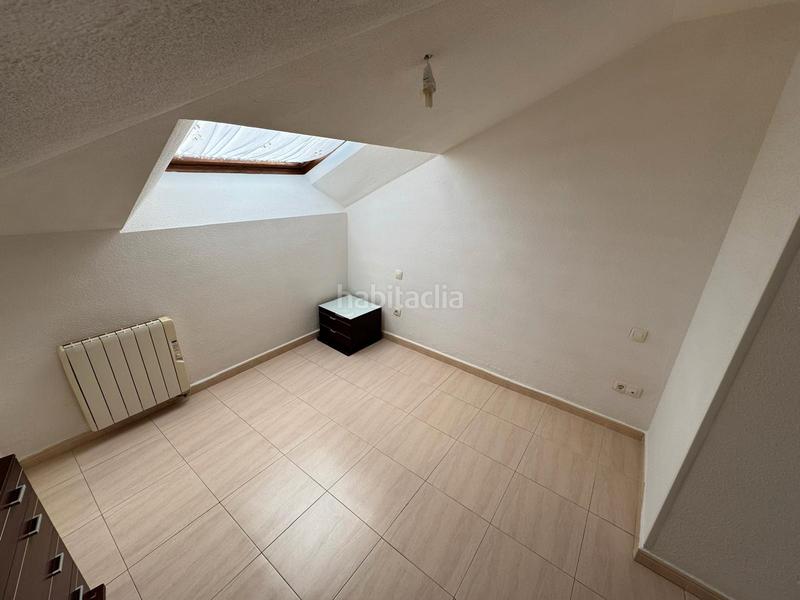 Foto 35a25cd1-ac79-47ff-bbd7-94a129c13905. Piso ?? descubre el encanto de lo acogedor ?? en Torres de la Alameda