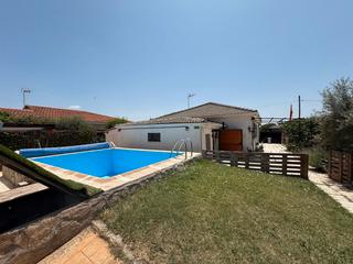 Chalet  Calle el madroño. El hogar con el que siempre has soñado está en el olmillo, loran